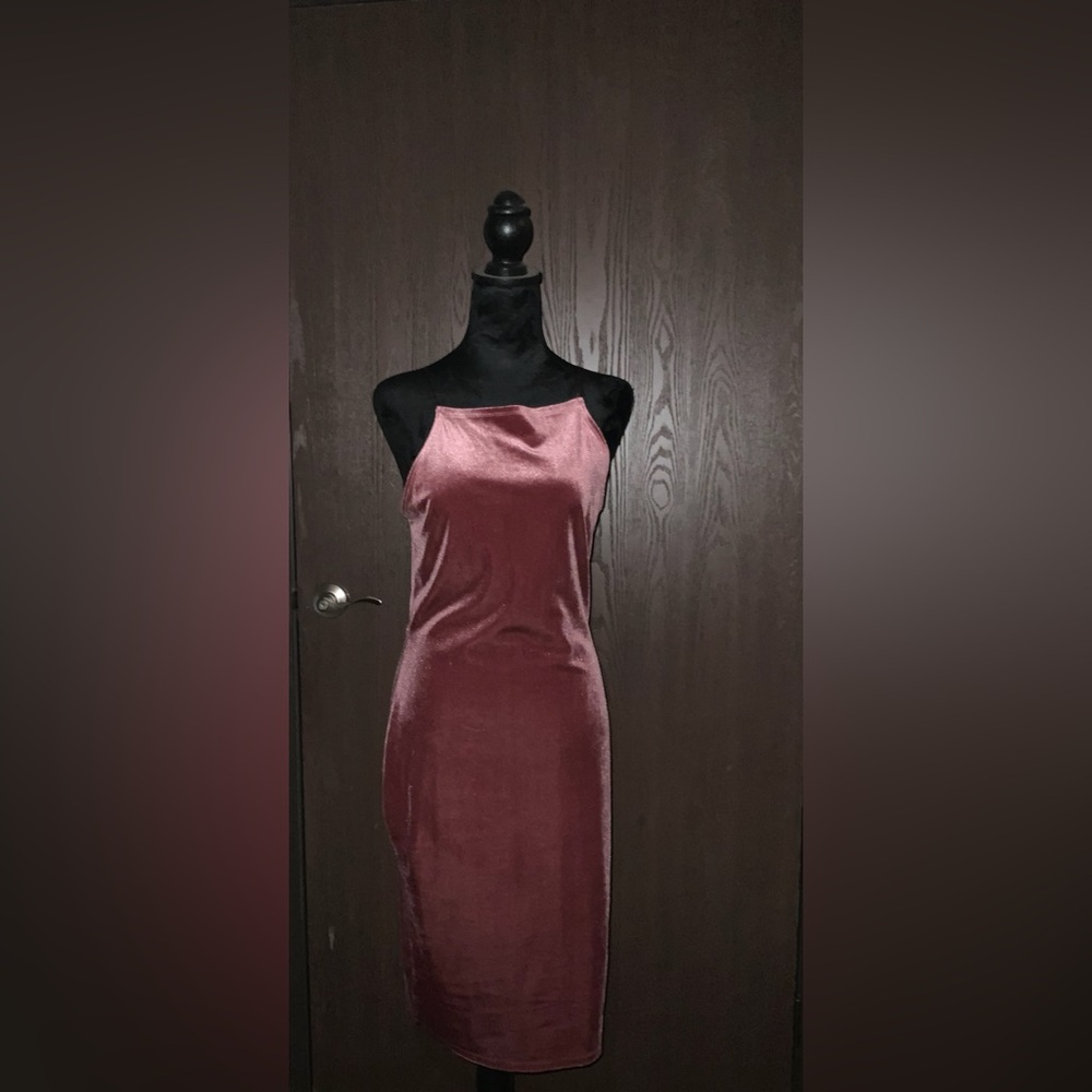 Forever 21 Red Sheath Halter Dress